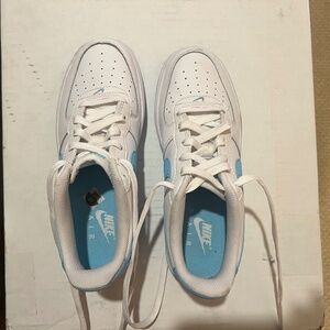 Nike Airforce 1 - size 5 youth